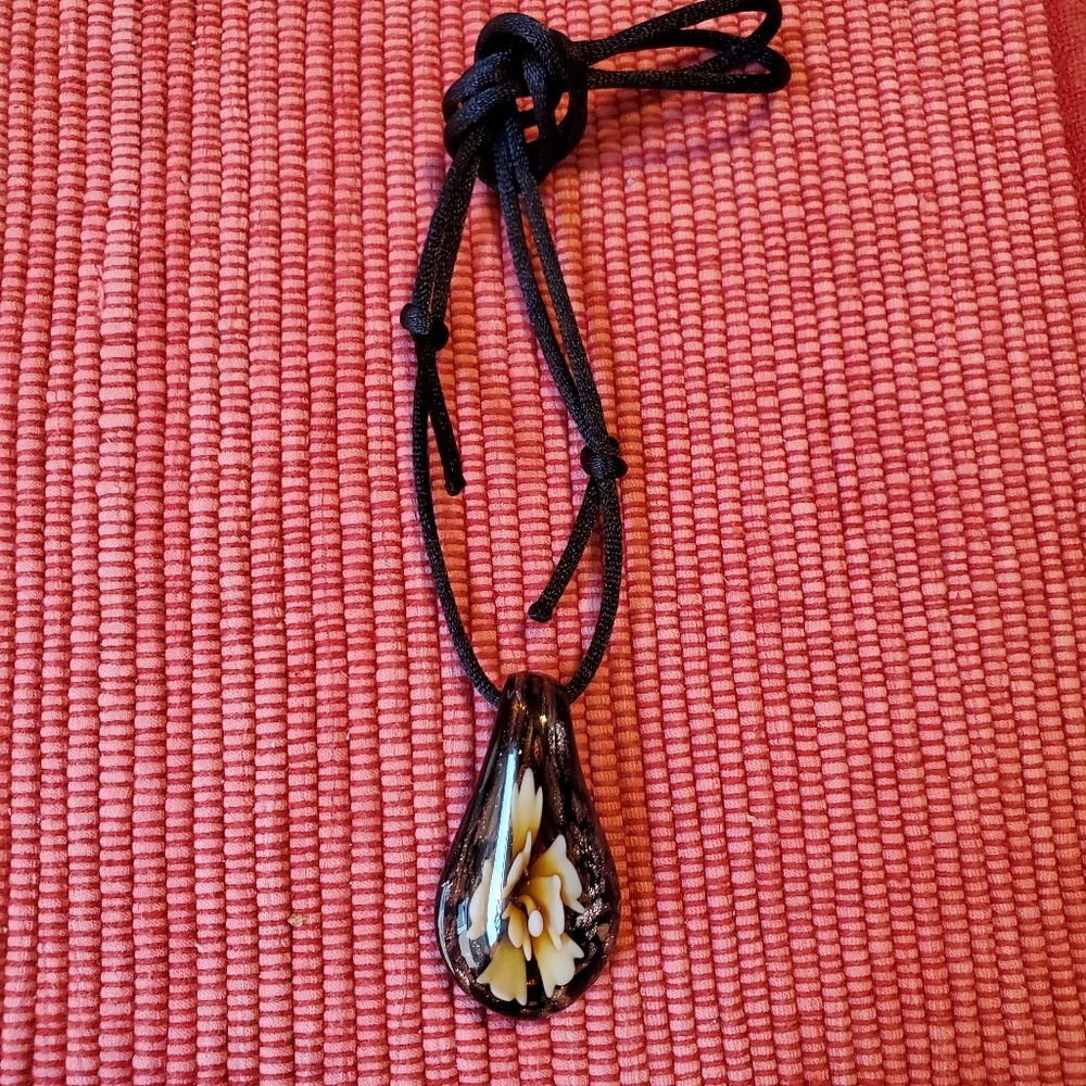 Glass Floral Necklace